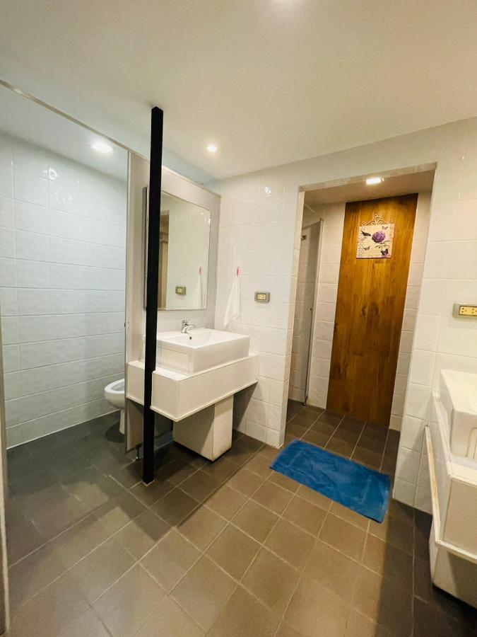 Albergue Rabbitel Phuket Exterior foto