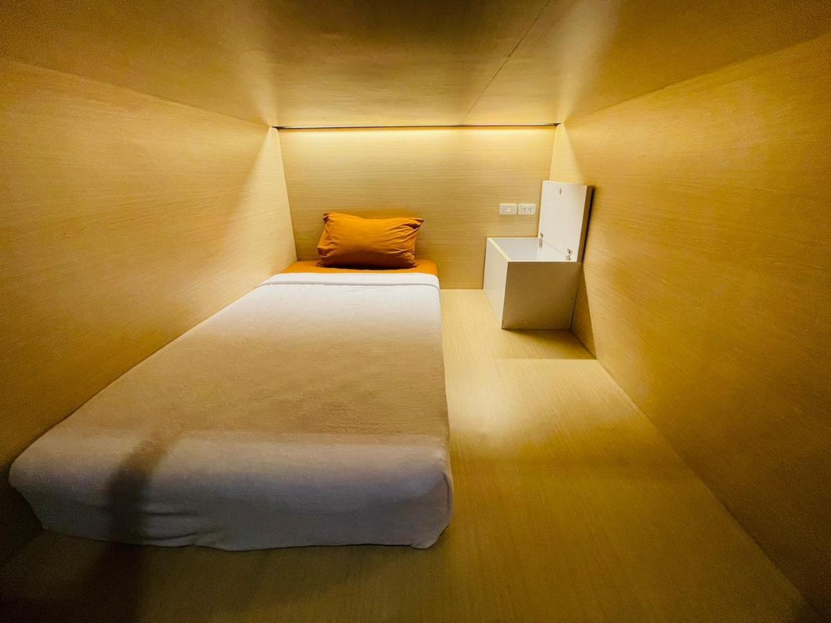 Albergue Rabbitel Phuket Exterior foto